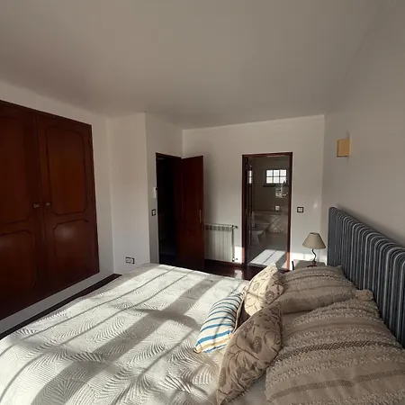 Prázdninový dům Beautiful Townhouse By The Golf Course And Ocean Praia del Rei