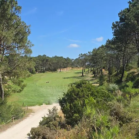 Beautiful Townhouse By The Golf Course And Ocean Prázdninový dům *